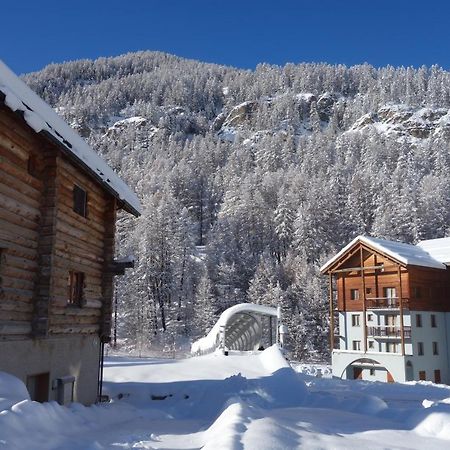 Skis Aux Pieds Dans Un Appartement Cosy Au Coeur Du Queyras Molines-en-Queyras Dış mekan fotoğraf